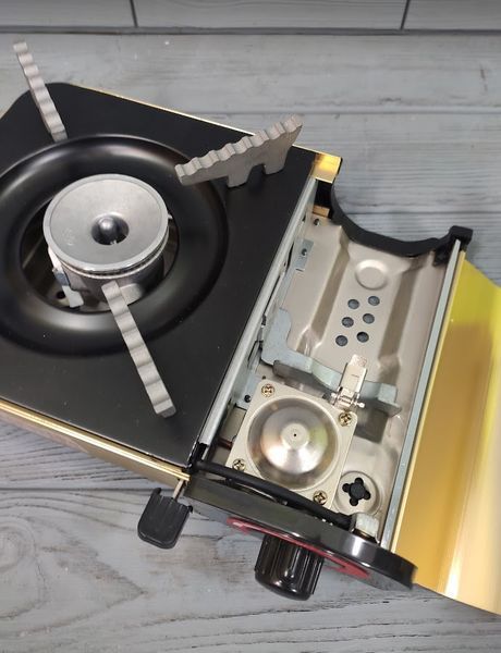 Портативная газовая горелка Mini Gas Stove ZX-001 (R86813) / Туристическая газовая плита R86813 фото