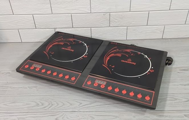 Стеклокерамическая настольная индукционная плита на две конфорки Crownberg CB-1329 4000 Ватт для дачи 1329 фото