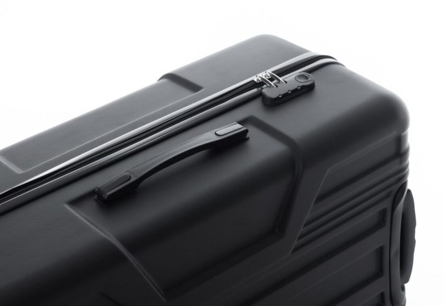 Середня дорожня валіза ABS-пластик Travel World R33423M-BL (Black/Чорний) на колесах R33423M-BL фото