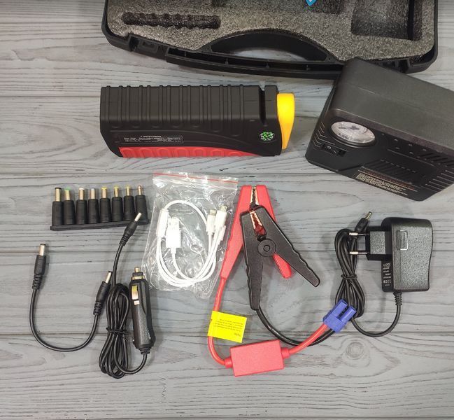 Пуско-зарядний пристрій JUMPSTARTER TM19F (68800 mAh) + компресор (300/600A) TM19F+К-13000 фото