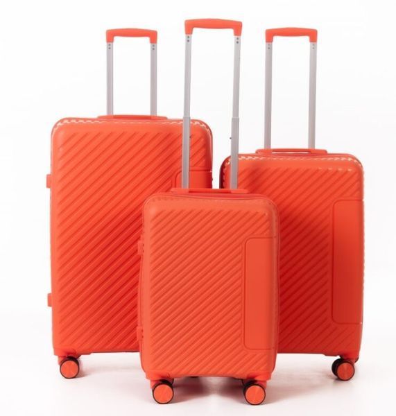 Комплект валіз 3 в 1 Travel World 36983-OR Orange з поліпропілену на колесах R36983-OR фото