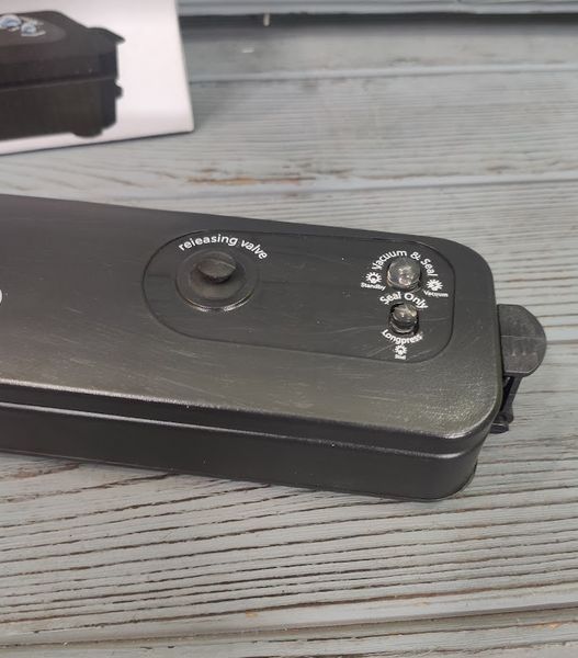 Вакуумний пакувальник Vacuum Sealer ZKFK-001 / Вакууматор побутовий ZKFK-001 фото