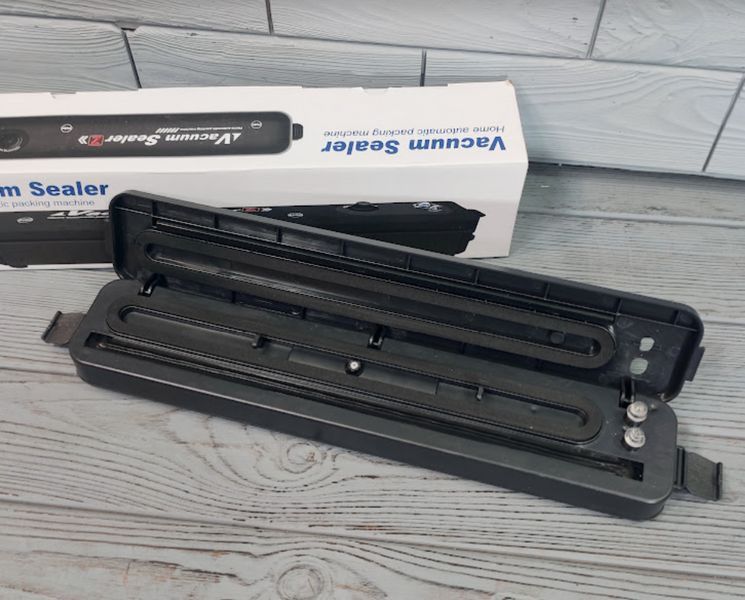 Вакуумний пакувальник Vacuum Sealer ZKFK-001 / Вакууматор побутовий ZKFK-001 фото