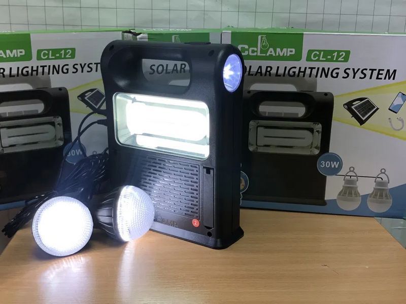 Фонарь кемпинговый с функцией Power Bank и солнечной панелью + 2 лампочки CL-12 / Мощный фонарик аварийный CL-12 фото