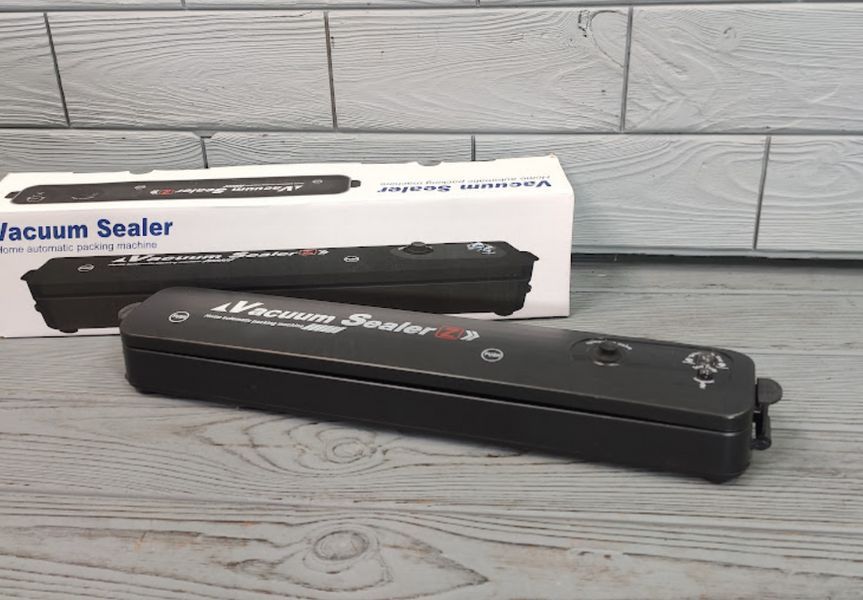 Вакуумний пакувальник Vacuum Sealer ZKFK-001 / Вакууматор побутовий ZKFK-001 фото