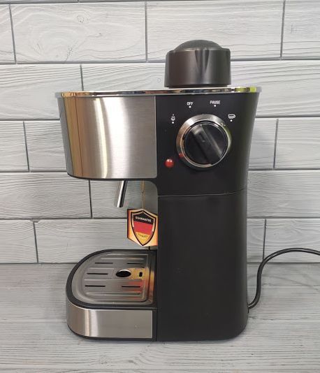 Кофемашина с капучинатором Lexical LEM-0601 | 800W Кофеварка Espresso LEM-0601 фото