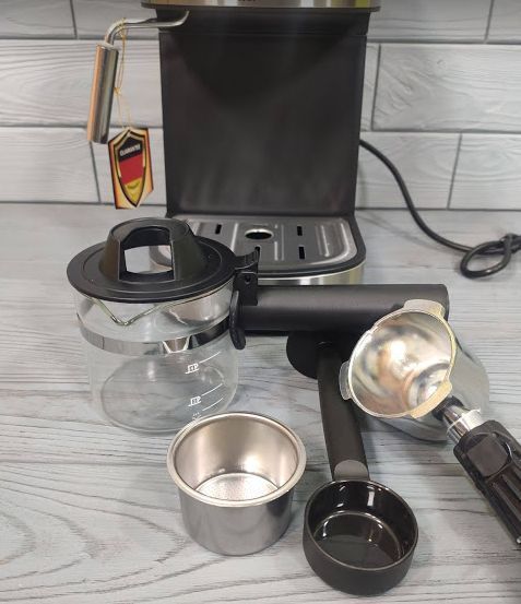 Кофемашина с капучинатором Lexical LEM-0601 | 800W Кофеварка Espresso LEM-0601 фото